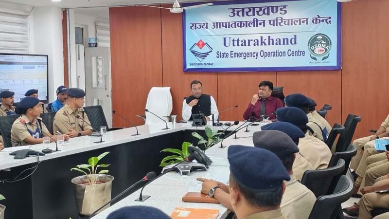 अग्निशमन सेकेंड ऑफिसर के 21 प्रशिक्षुओं ने राज्य आपातकालीन परिचालन केंद्र का किया भ्रमण, आपदा प्रबंधन और आपातकालीन प्रतिक्रिया तंत्र की ली जानकारी