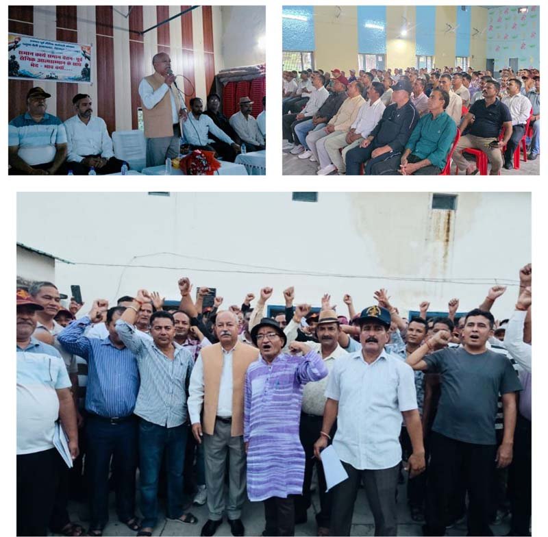 पूर्व सैनिकों ने उठाई समान कार्य के लिए समान वेतन की मांग, रघुनाथ सिंह नेगी बोले- अधिकारों की लड़ाई में मोर्चा साथ
