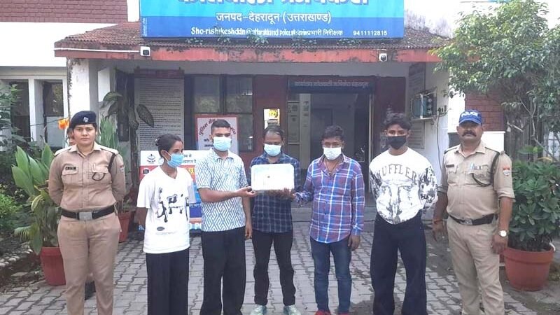 एम्स किच्छा में नौकरी के नाम पर ठगी का खुलासा, पांच आरोपी गिरफ्तार