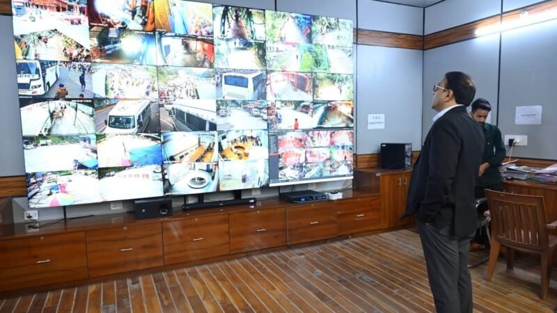 कालिंदी पास और ऑडिन कोल बेस क्षेत्र से 40 ट्रेकर्स का सुरक्षित रेस्क्यू
