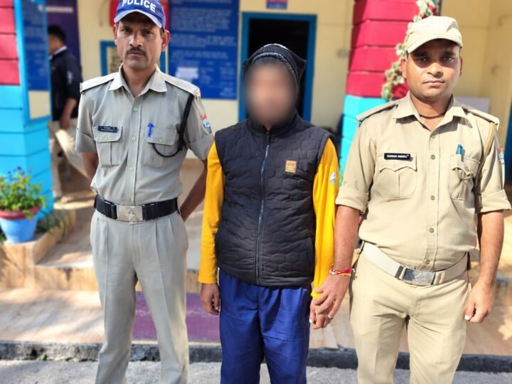 पत्नी को आत्महत्या के लिए उकसाने के आरोप में पति गिरफ्तार, न्यायिक अभिरक्षा में जेल भेजा