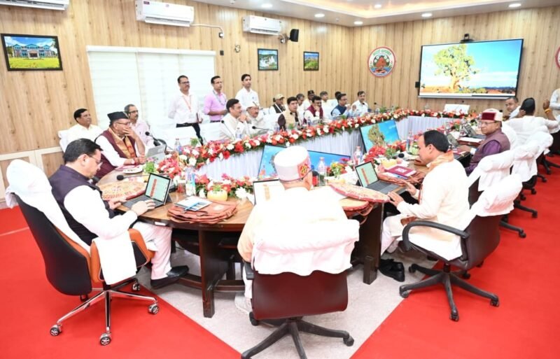 बनबसा में पहली बार धामी कैबिनेट की बैठक, सीमांत क्षेत्रों तक शासन पहुंचाने की पहल
