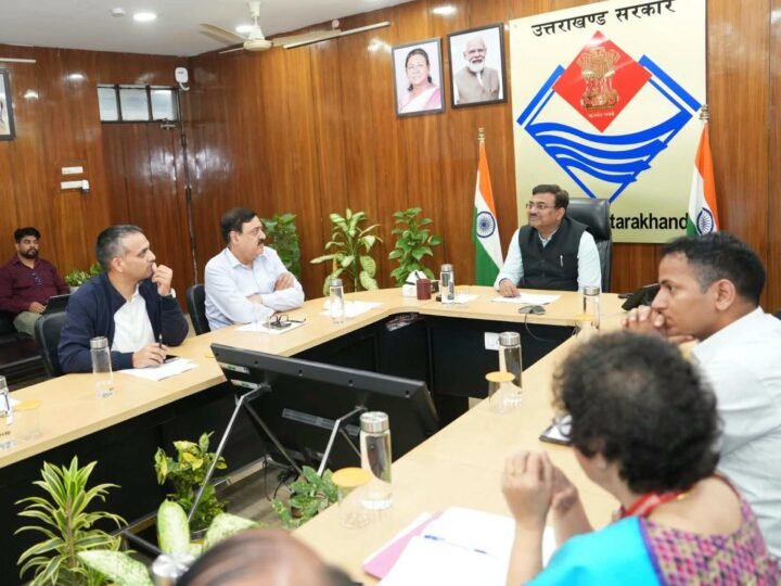 उत्तराखंड में 108 एम्बुलेंस सेवा होगी और प्रभावी, तीन लाख किमी से अधिक चल चुकीं 50 एम्बुलेंस बदली जाएंगी