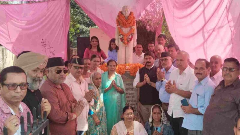 शहीद राजेश रावत और दीपक वालिया को श्रद्धांजलि, परिजनों ने कहा- 32 साल से न्याय का इंतजार