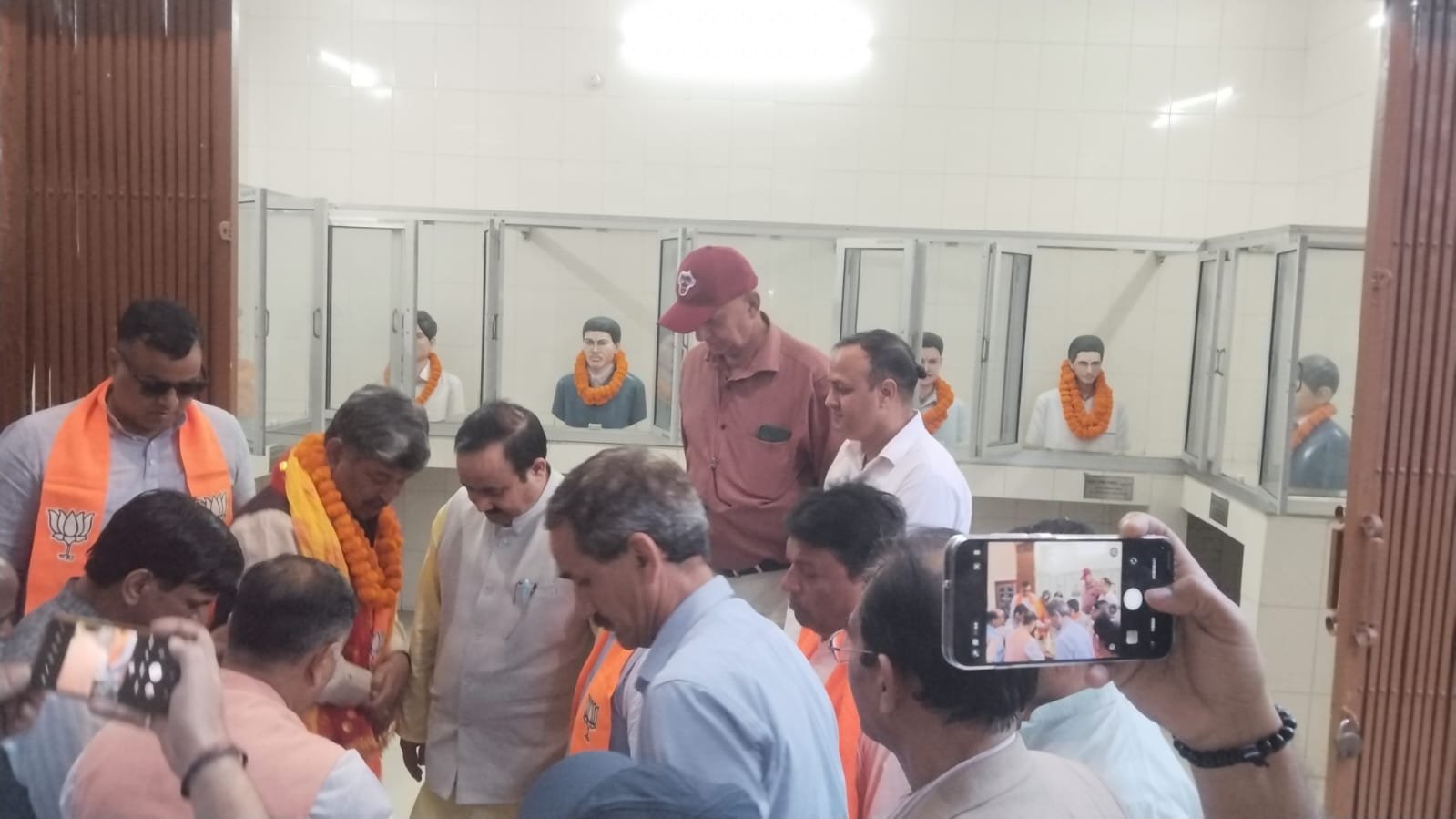 राज्यसभा सांसद दिनेश आर्य ने शहीद स्मारक पहुंचकर आंदोलनकारियों को दिया भरोसा, शहीदों के सपनों का उत्तराखंड बनाने का संकल्प