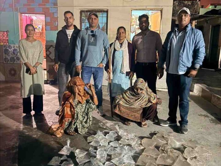 ऋषिकेश में अवैध कच्ची शराब के खिलाफ आबकारी विभाग की बड़ी कार्रवाई, दो महिलाएं गिरफ्तार