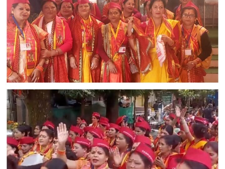 माँ नैना देवी मंदिर में सज गया माँ दुर्गा देवी समेत तमाम देवताओं का पंडाल। पूजा अर्चना कर रहे श्रद्धालु