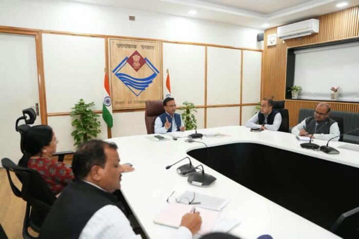तृतीय प्रवासी उत्तराखण्डी दिवस सम्मेलन की तैयारियों को लेकर प्रमुख सचिव ने की बैठक, 13 नवंबर को होगा आयोजन