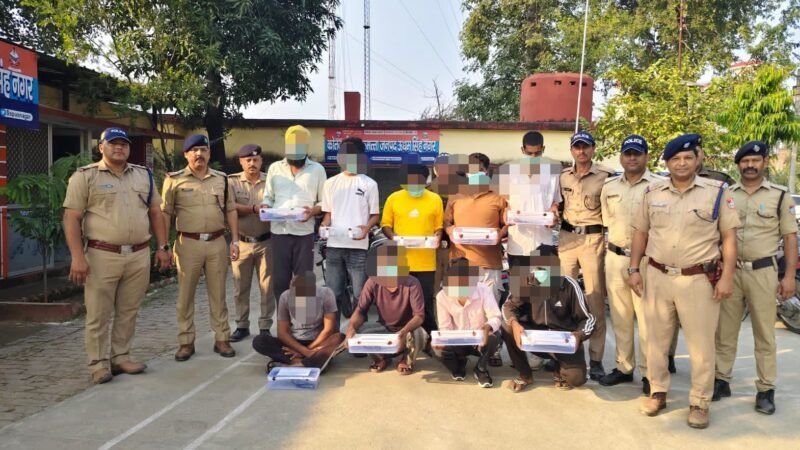 ऑपरेशन सफाया’, 10 तमंचों के साथ 10 गिरफ्तार; 350 लीटर कच्ची शराब बरामद