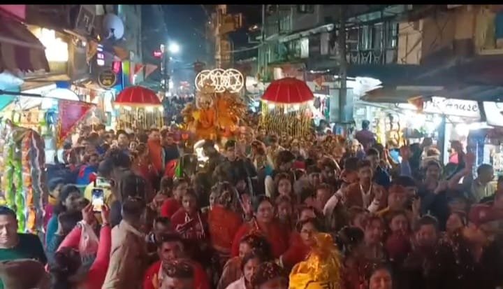 रामलीला समितियों द्वारा निकाली गई राम बारात से पूरा शहर राममय हो गया।